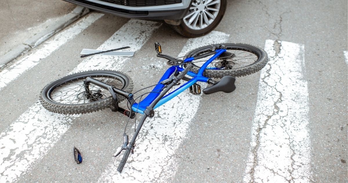 Free Consultation: Act Now to Speak With a New Mexico Bicycle Accident Lawyer at Flores Mendez Law About Your Case
