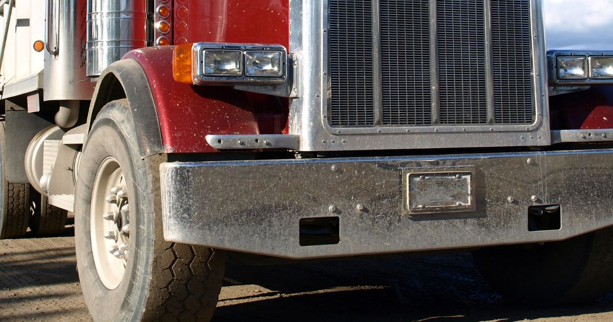 El Paso Truck Accident Lawyers at Flores Mendez Law Help Clients Obtain Favorable Outcomes